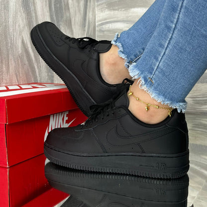 TENIS NIKE FORCE ONE + CAJA