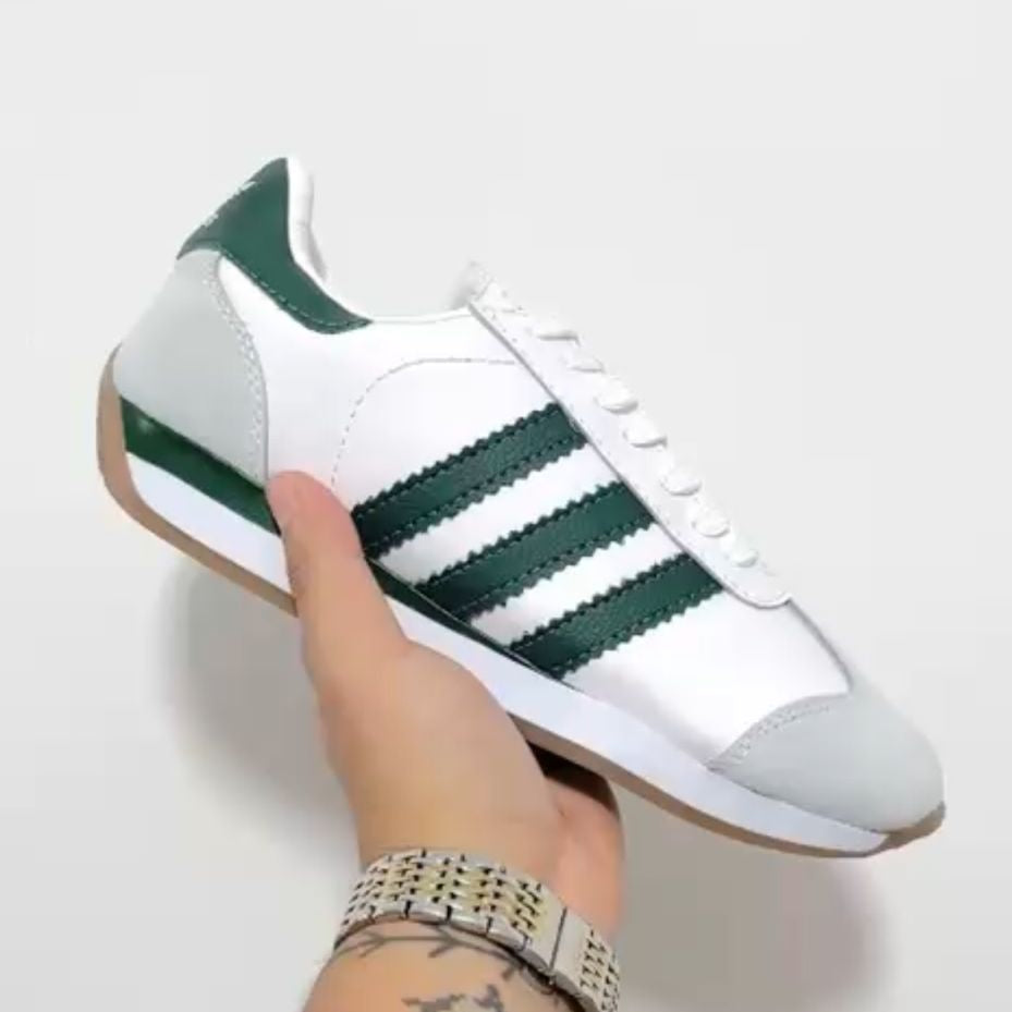 ADIDAS COUNTRY Y30