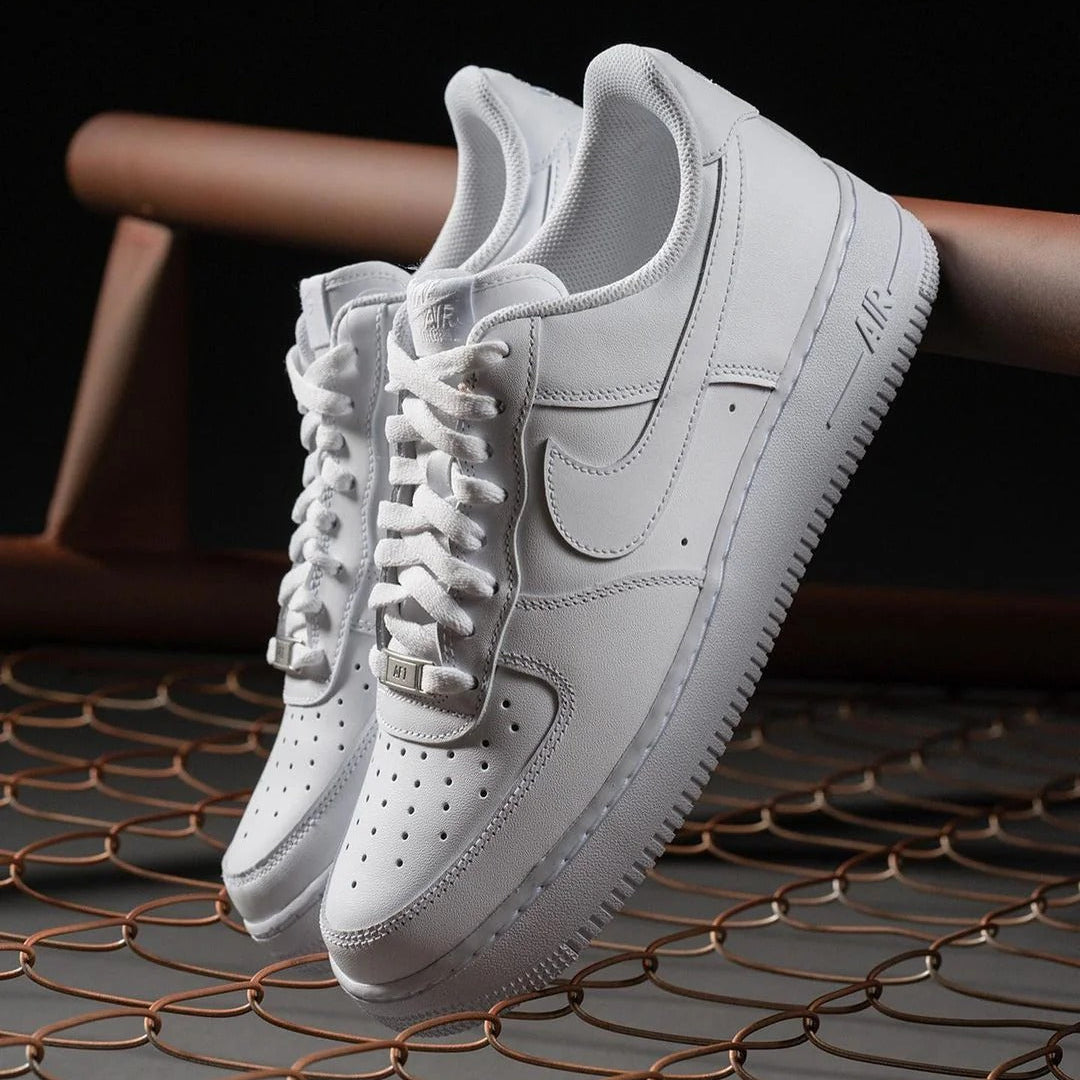 TENIS NIKE FORCE ONE + CAJA